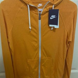 NWT Nike zip up jacket